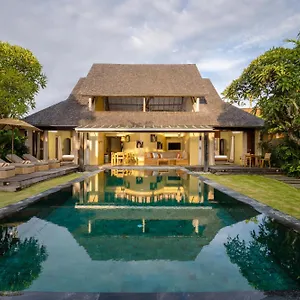  Villa Space Bali
